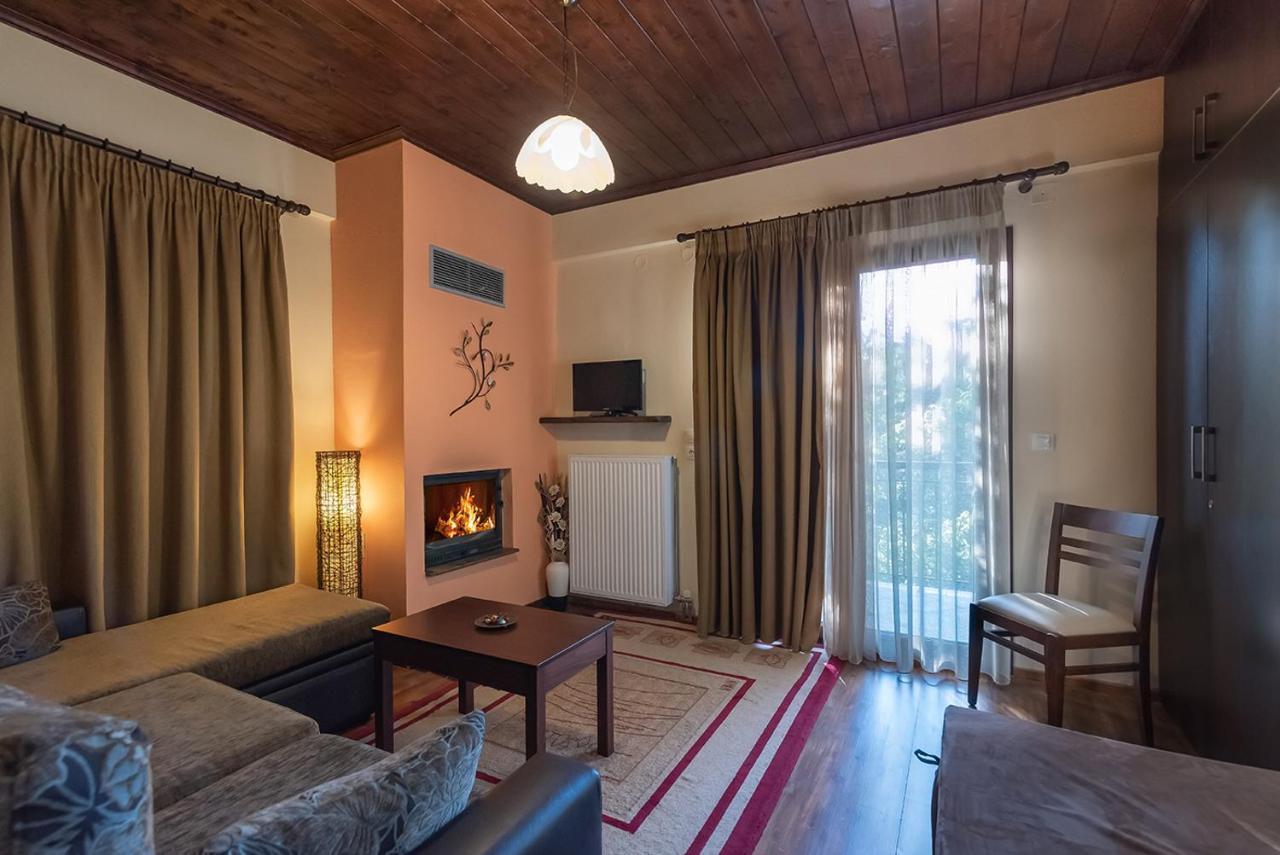 Hotel Dryades Eláti Zewnętrze zdjęcie
