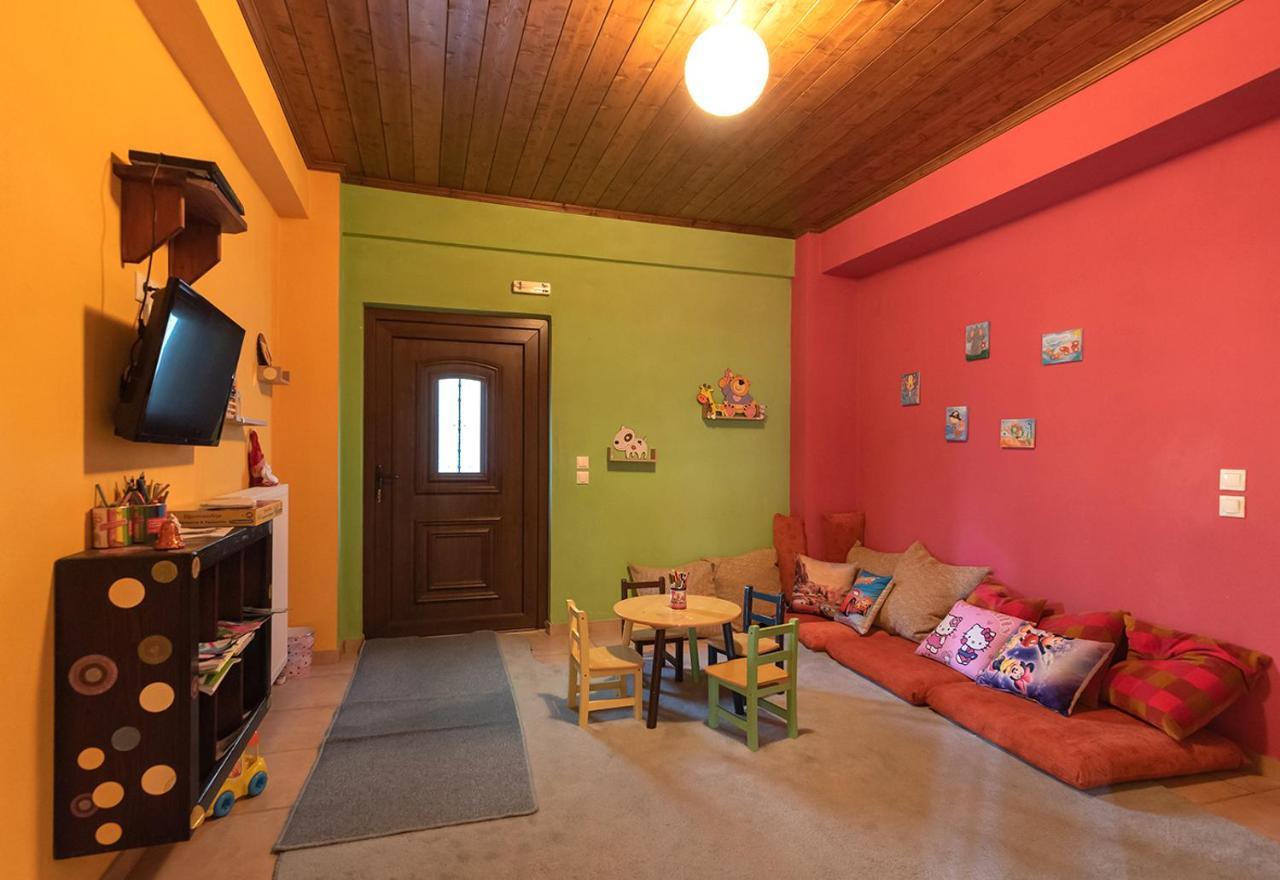 Hotel Dryades Eláti Zewnętrze zdjęcie