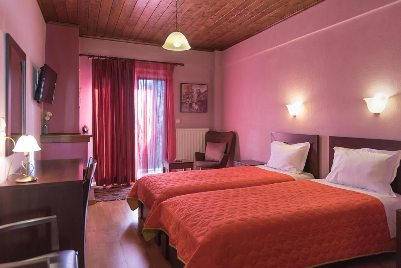 Hotel Dryades Eláti Zewnętrze zdjęcie