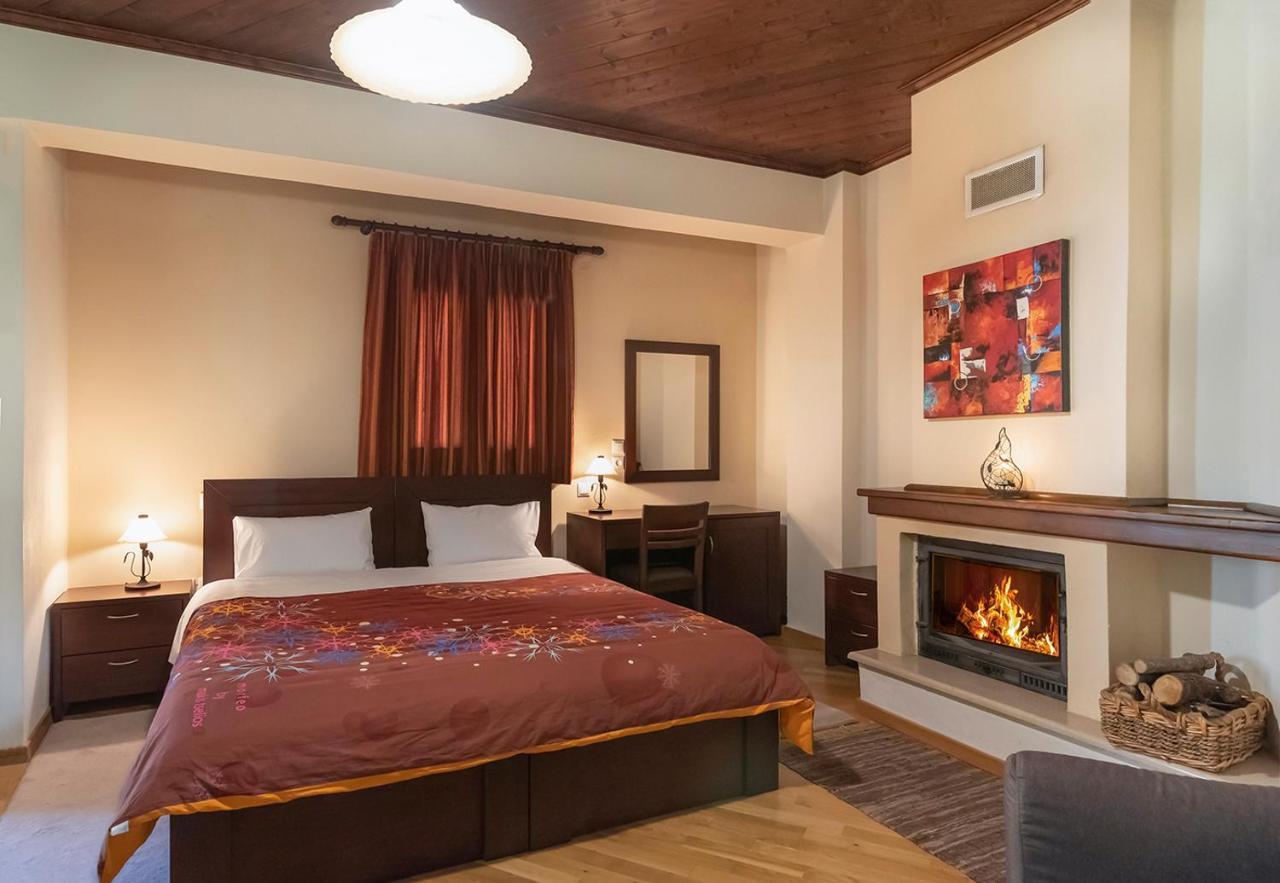 Hotel Dryades Eláti Zewnętrze zdjęcie