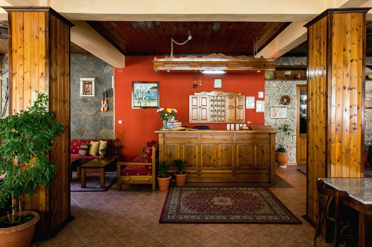 Hotel Dryades Eláti Zewnętrze zdjęcie