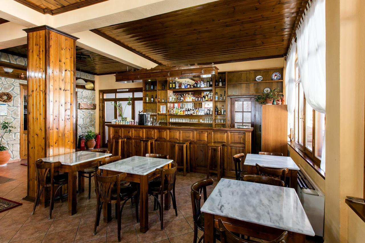 Hotel Dryades Eláti Zewnętrze zdjęcie