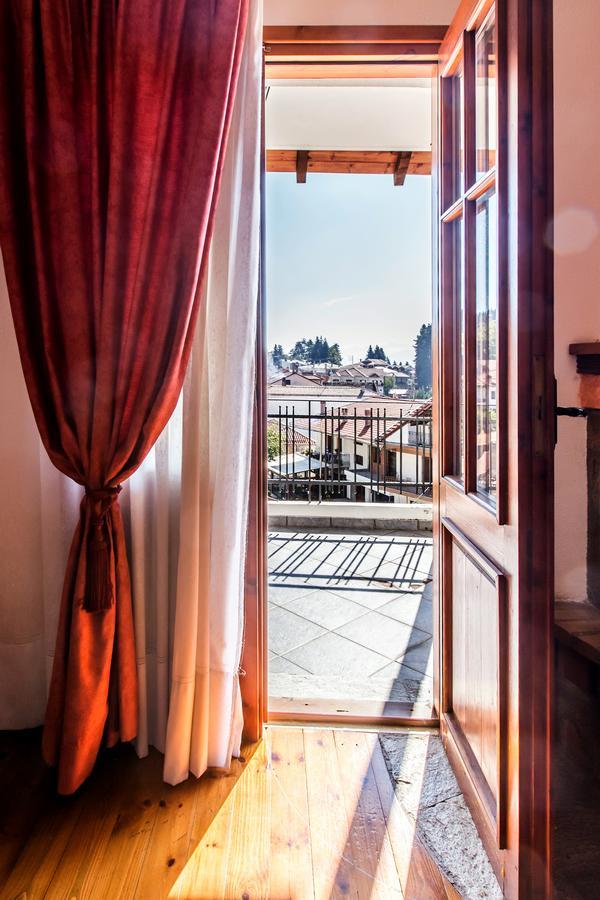 Hotel Dryades Eláti Zewnętrze zdjęcie