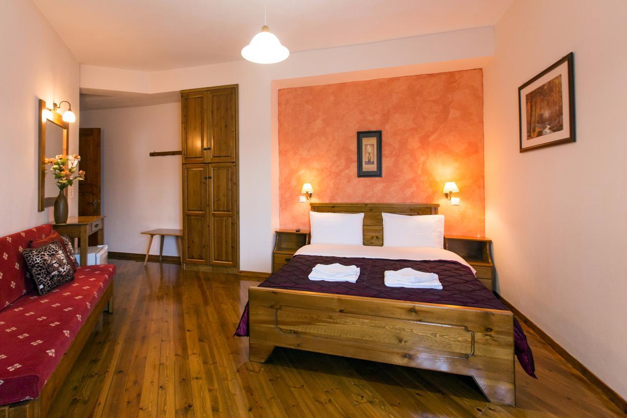 Hotel Dryades Eláti Zewnętrze zdjęcie